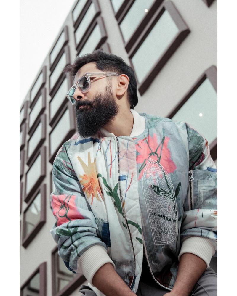 vikram-chiyaan-style-photos